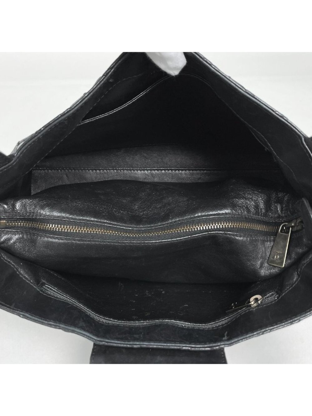 Chanel Cosmos Line Tote CC Logo Leather Black - Picture 9 of 11